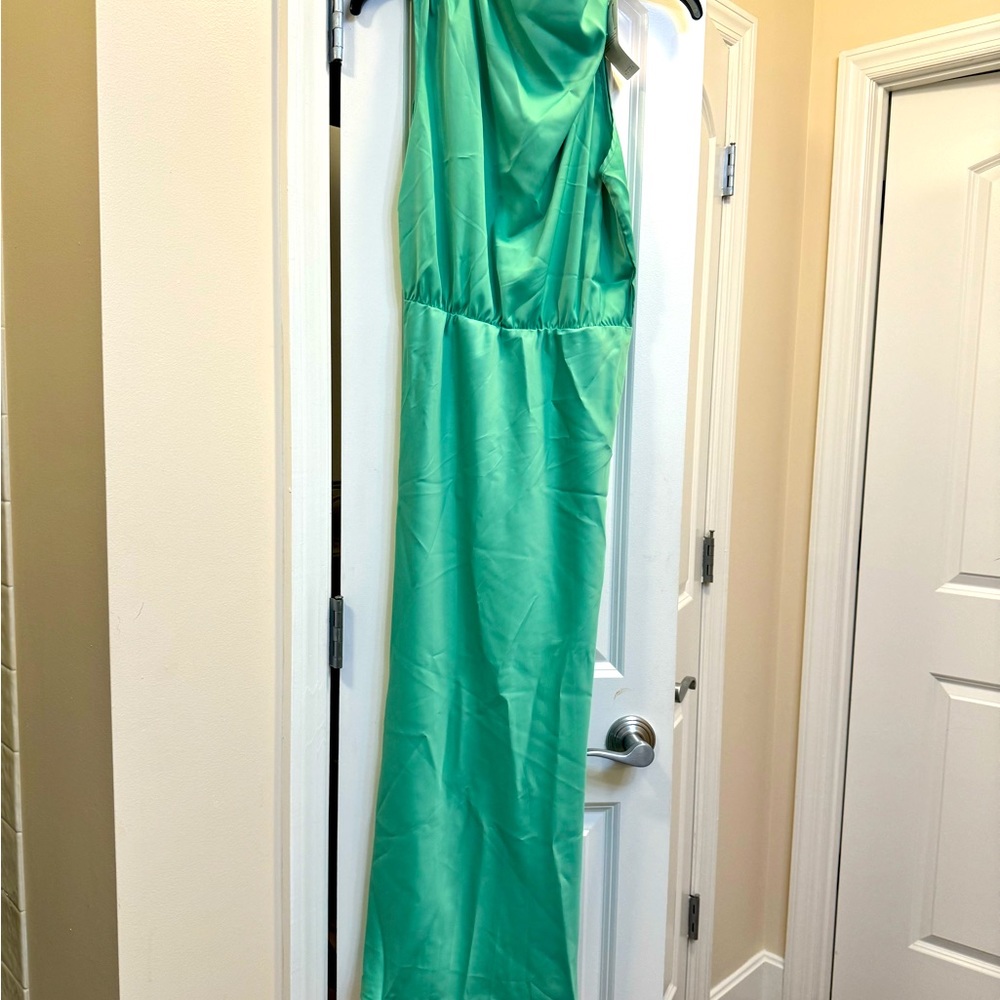 New green long dress